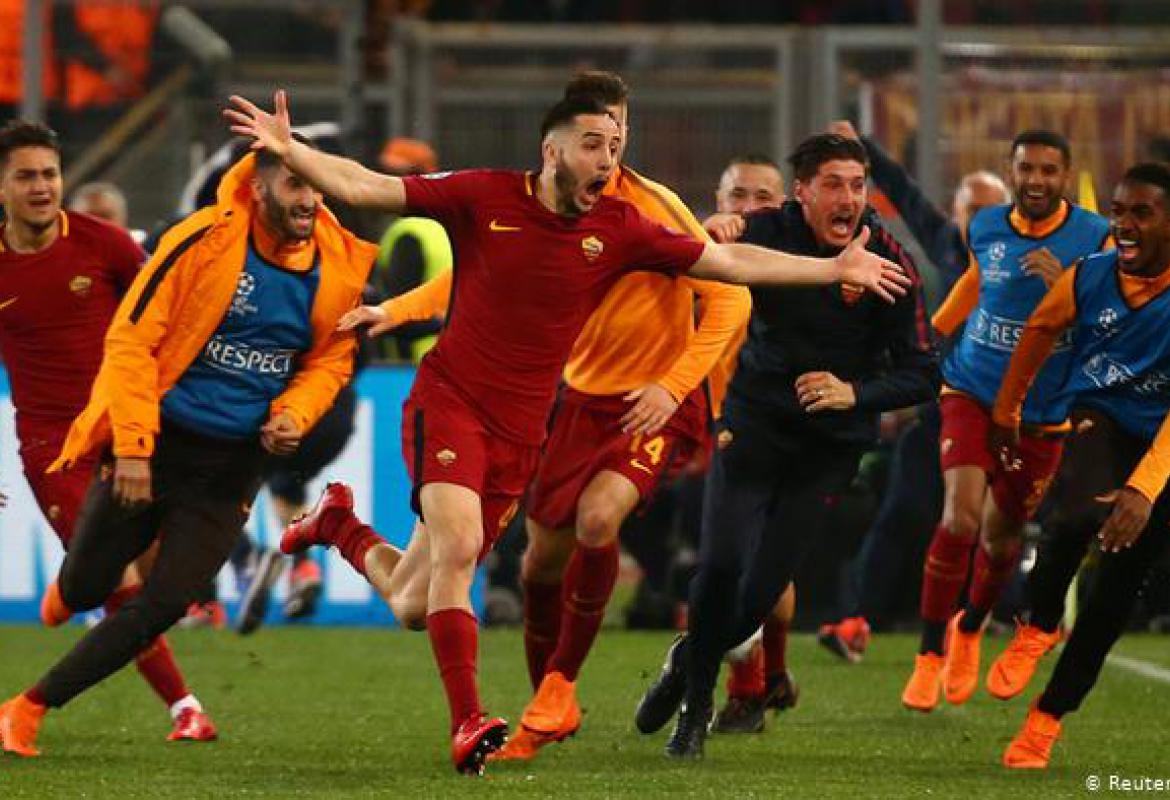 Manolas