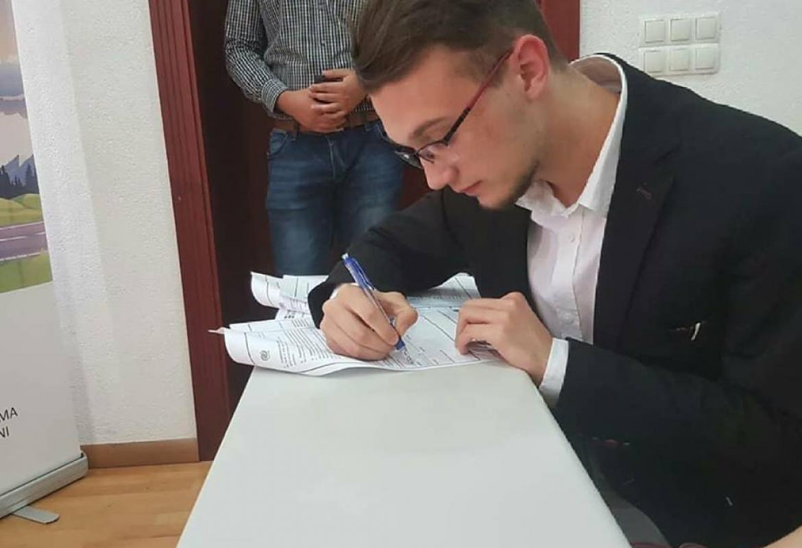 Adis Abdić