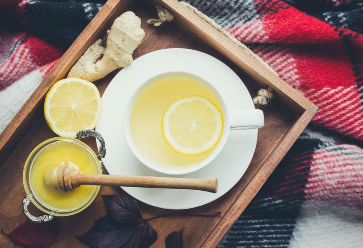 Kad imamo gripu, bitno je piti puno tekućine, ali vitamin C ne sprječava gripu