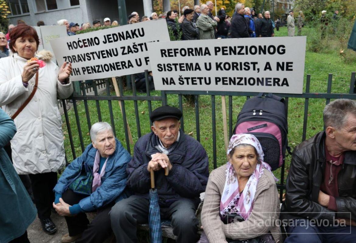 Protest penzionera