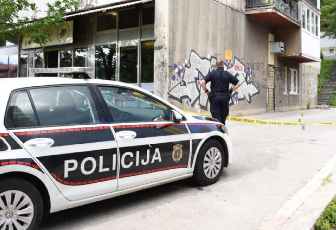 policija