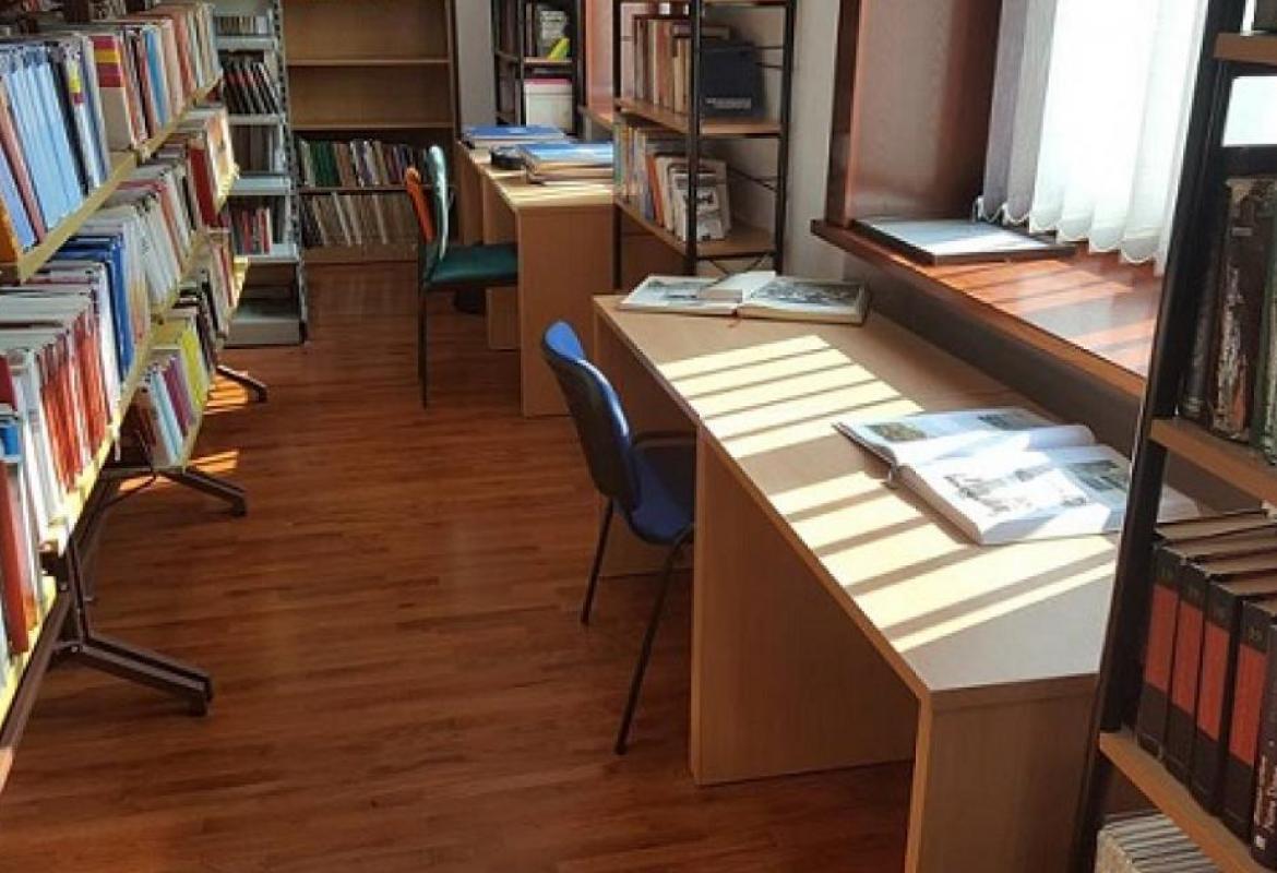 Gradska biblioteka Cazin
